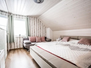 House | 2 bedrooms, individually furnished - A gem of a Modern Retreat (Oberharz am Brocken)
