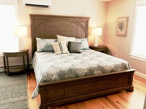 3 soverom, strykejern/-brett, wi-fi og sengetøy