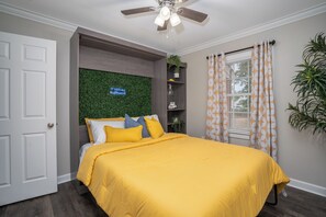 3 soverom, strykejern/-brett, wi-fi og sengetøy