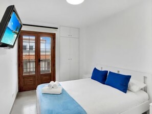 3 quartos, ferros/tábuas de passar roupa