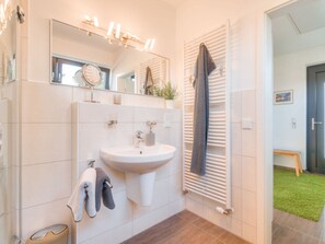Ferienhaus | Badezimmer