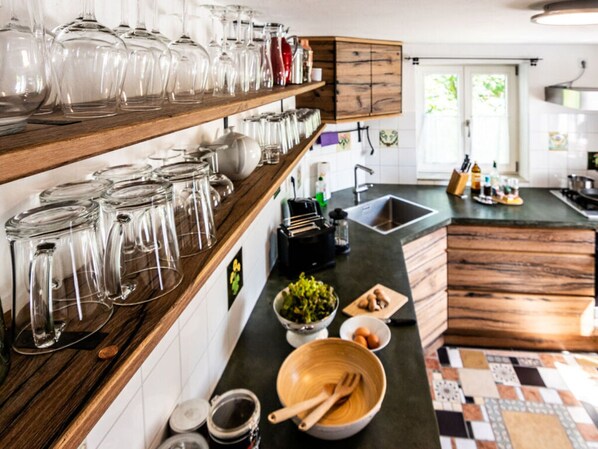 하우스 | 전용 주방 | 오븐, 전기 주전자, 토스터