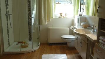 Ferienhaus | Badezimmer