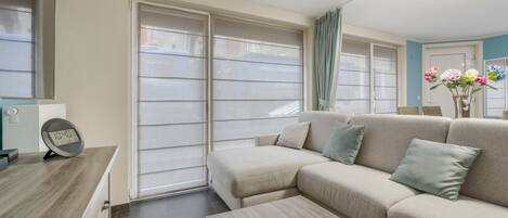 Apartment | Living area