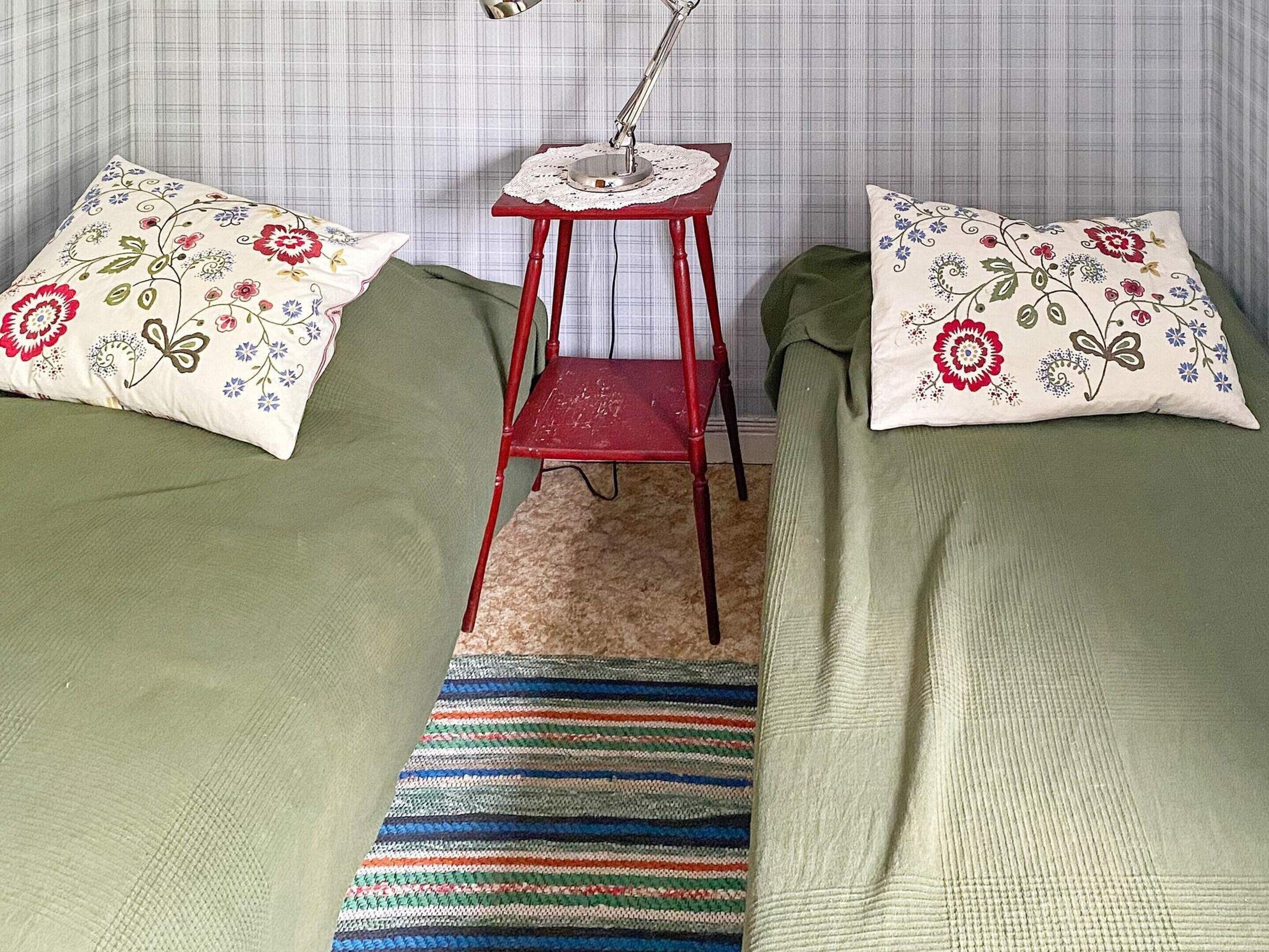 Casa | 4 dormitorios y mobiliario individual