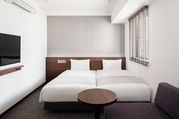 Triple Room, Non Smoking | In-room safe, iron/ironing board, free WiFi - Nest Hotel Tokyo Yaesu (Tokyo)