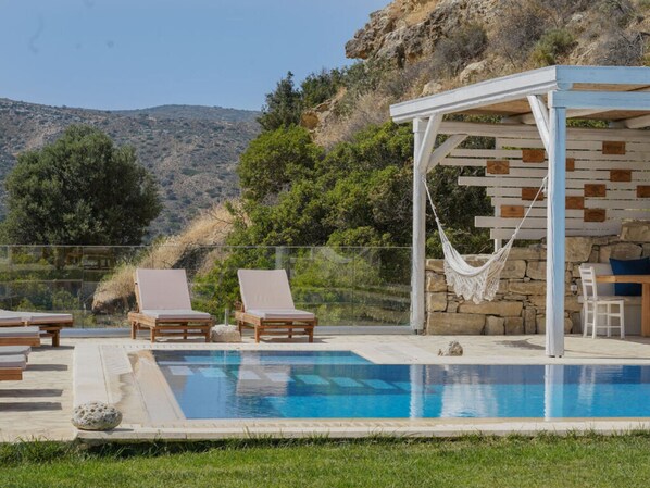 Outdoor pool - Kalimera Comfortable Holiday Residence (Faistos)