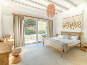 3 bedrooms, individually furnished, iron/ironing board - Kalimera Comfortable Holiday Residence (Faistos)