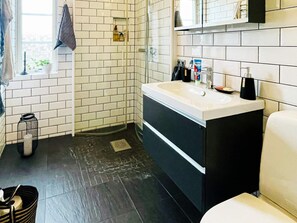 Ferienhaus | Badezimmer