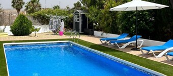 Belvilla by OYO Villa La Casita