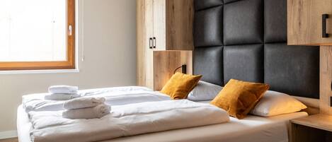 Lägenhet | 2 sovrum, unika möbler och sängkläder