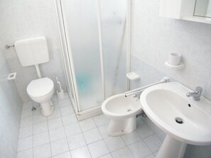 Apartment | Badezimmer