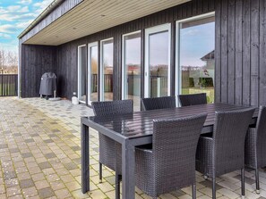 House | Dining