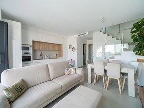 Villa | Private kitchen | Electric kettle - Villa in Rojales With Pool Near Coast (Rojales)