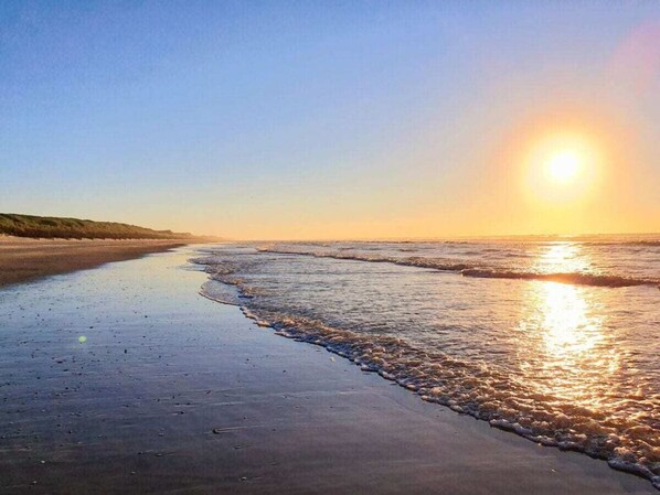 Beach - De Seekobb -beachgoers (Juist)