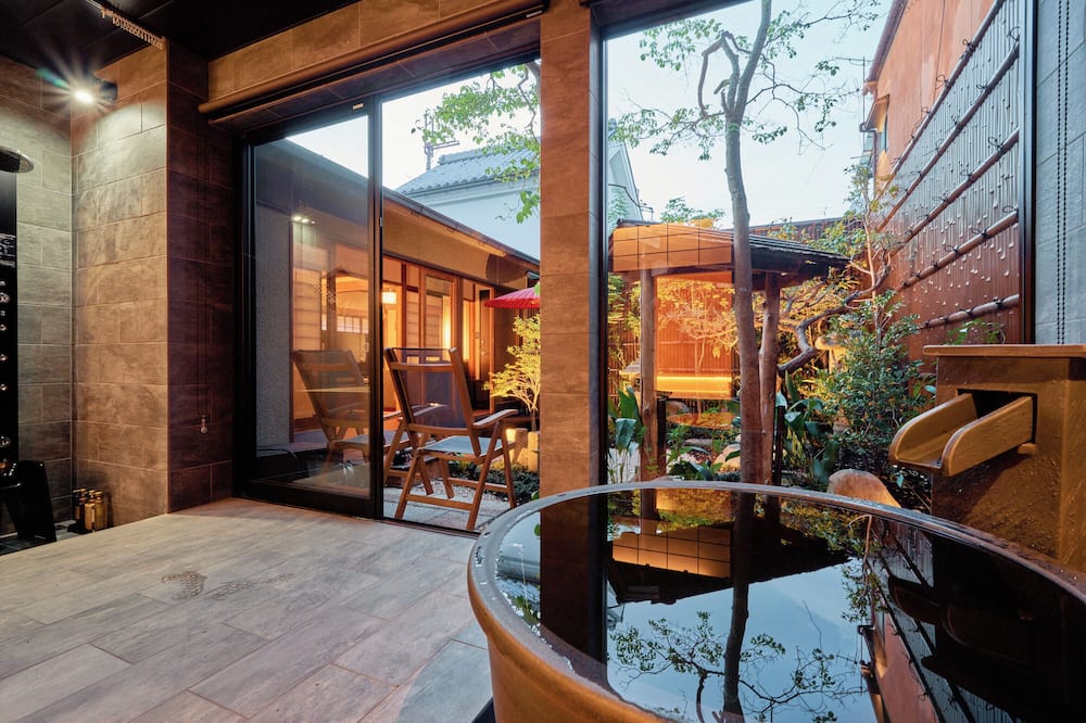 Konjaku-So Nara Naramachi Sauna Villa