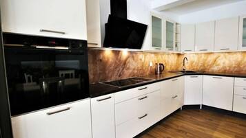 Apartment | Private kitchen | Fridge, microwave, oven, coffee/tea maker