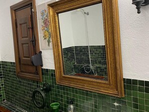 House | Bathroom - Spacious Holiday Home With Private Garden (Carboneras)