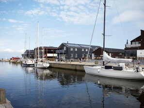 Apartment | Marina - 8 Person Holiday Home on a Holiday Park in Bogense (Bogense)