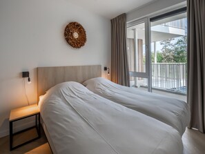 House | 3 bedrooms, individually furnished, bed sheets - Apartment in Zeeland With Marina and Views (Arnemuiden)