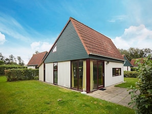 House | Exterior