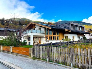 House | Exterior - Chalet in Mittersill Near Ski Slopes (Mittersill)