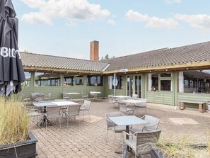 House | Dining - 6 Person Holiday Home in Hanstholm- Type1 (Hanstholm)