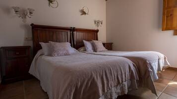 Chalet | 4 bedrooms, bed sheets