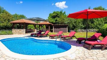 Alberca al aire libre