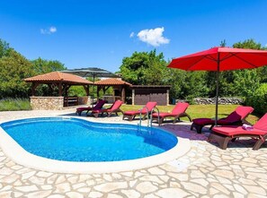 Alberca al aire libre 