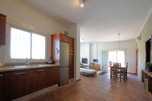 Villa | Cucina privata | Microonde, lavastoviglie, macchina per tè/caffè