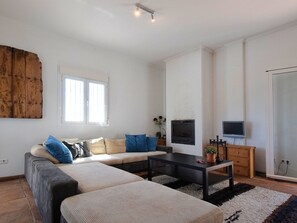 Villa | Living area | Fireplace - Villa Stay With Sea Views (Arenas)