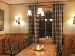 House | Dining