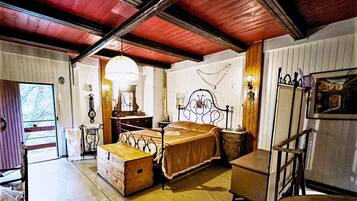 House | 3 bedrooms, bed sheets