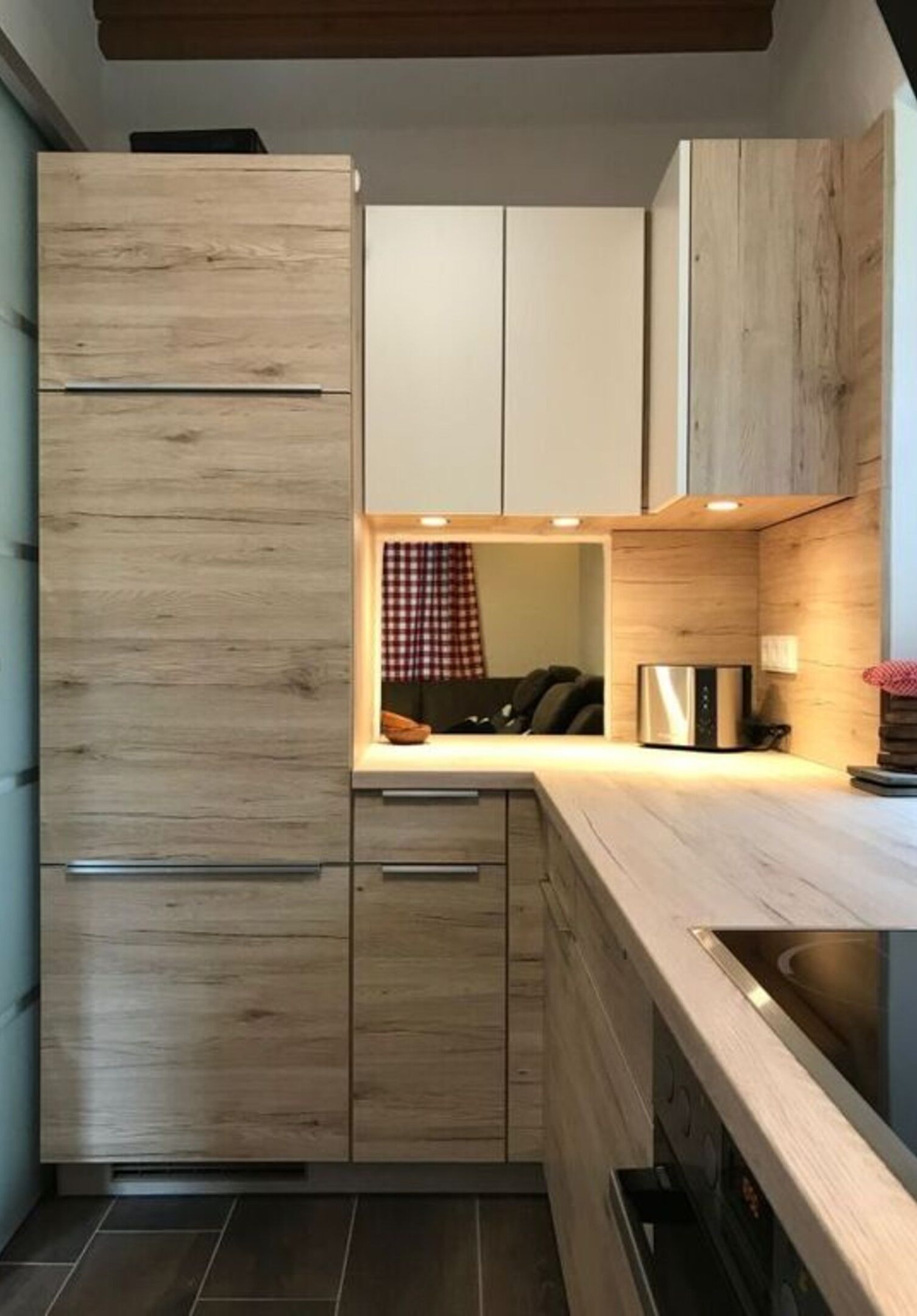 Apartment | Eigene Küche | Ofen, Wasserkocher, Toaster