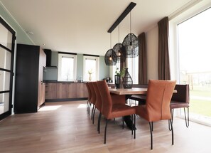 独立别墅 | 用餐