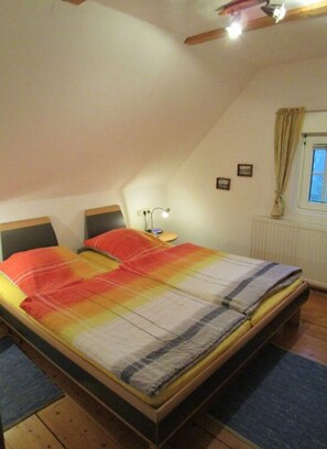 Ferienhaus | 3 Schlafzimmer, individuell eingerichtet, Bügeleisen/Bügelbrett