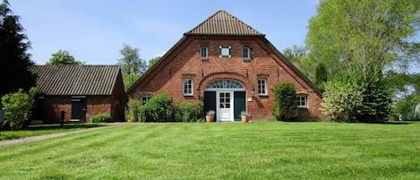 House | Exterior