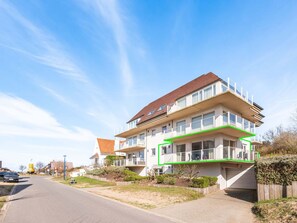 Exterior - Modern 1st Floor Apartment in Oostduinkerke (Koksijde)