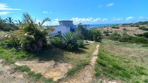 Property grounds - Studio Entre mer et Montagne pas Loin des Plus Magnifiques Plages de L'île (Saint Francois)