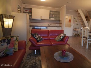 Living area - Holiday Apartment New Love (Zingst)