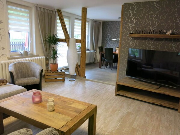 Living area - Holiday Home Am Schaferberg (Wernigerode)
