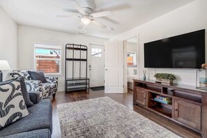 Televisie en een kantoor