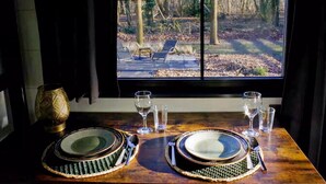 Dining - Romantic Holiday Home in Hoogersmilde With Garden (Hoogersmilde)
