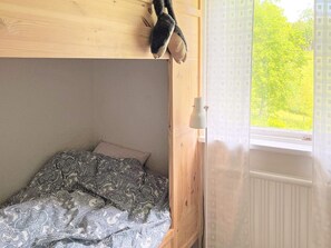 2 bedrooms - 4 Person Holiday Home in Fargelanda (Färgelanda)