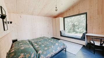 House | 3 bedrooms, individually furnished