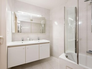 Bathroom - La Boheme 204 G1 Stylish Apartment in Koksijde (Koksijde)