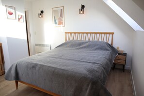 Apartamento | 2 quartos, individualmente mobiliados