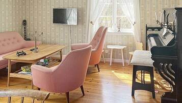 House | Interior