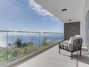 View from property - Dia Dourado Comfortable Holiday Residence (Ponta do Sol)